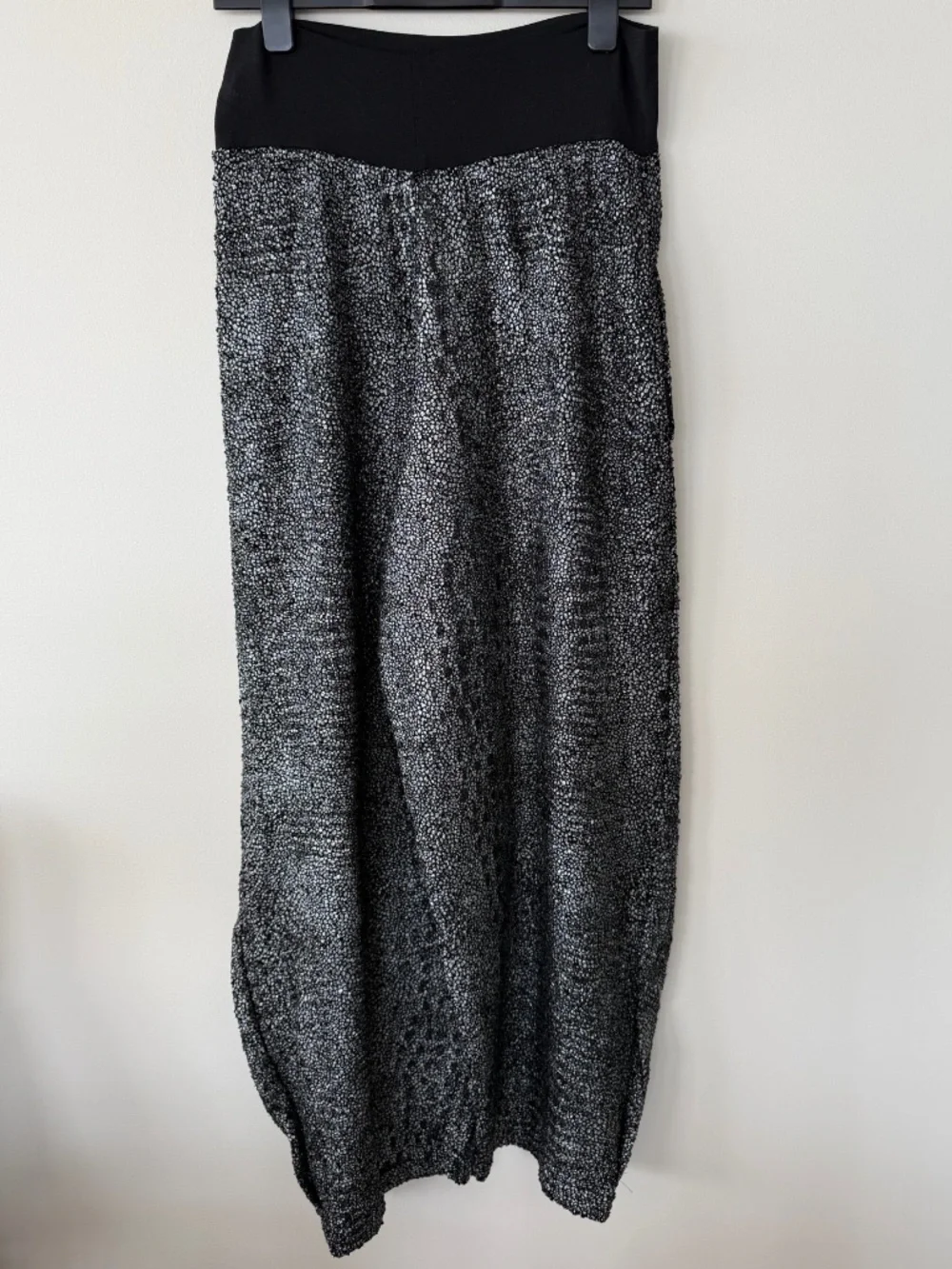 Marianne Greaves Metallic Bubble Lantern Pants Medium NWT - Picture 2 of 8